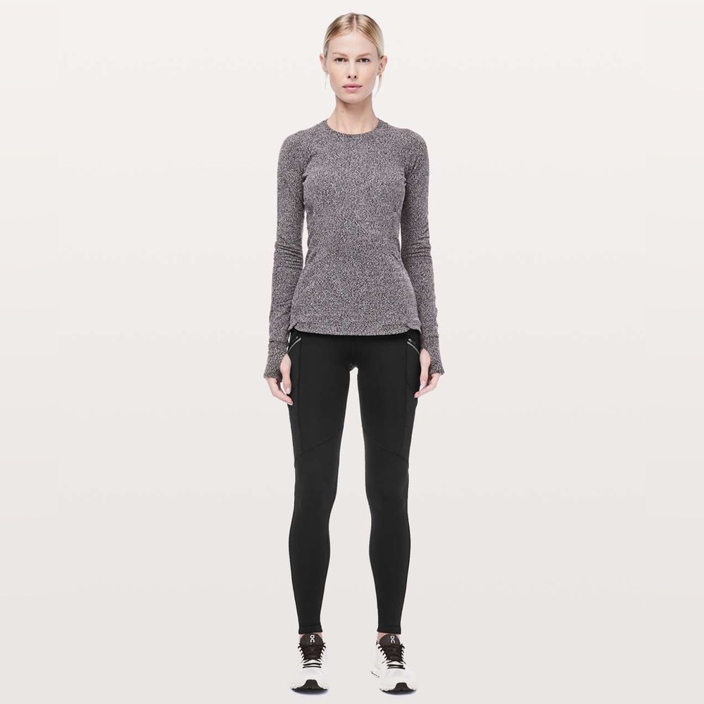 Lululemon Toasty Tech Tight II in Black Size 8.